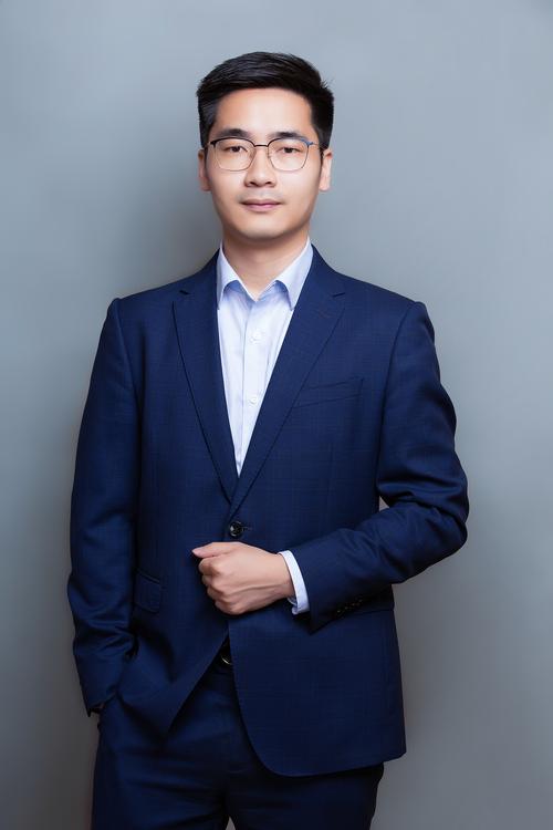 林皇辰 美术指导负责人